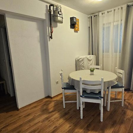 Apartman Mix2 Zagreb - Maksimir Kbc Rebro Экстерьер фото
